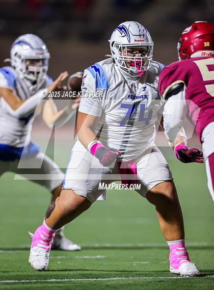 Thumbnail 1 in Fillmore vs. Santa Paula photogallery.