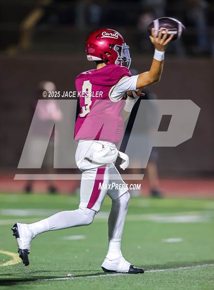 Thumbnail 1 in Fillmore vs. Santa Paula photogallery.