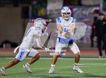 Thumbnail 2 in Fillmore vs. Santa Paula photogallery.