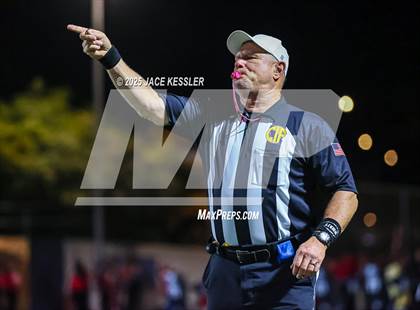 Thumbnail 1 in Fillmore vs. Santa Paula photogallery.