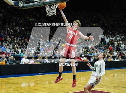 Thumbnail 1 in Fossil Ridge vs Denver East (CHSAA 6A Fine) photogallery.