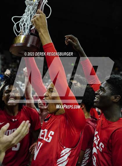 Thumbnail 2 in Fossil Ridge vs Denver East (CHSAA 6A Fine) photogallery.