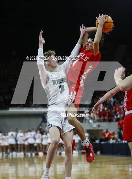 Thumbnail 1 in Fossil Ridge vs Denver East (CHSAA 6A Fine) photogallery.