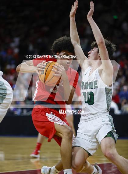 Thumbnail 3 in Fossil Ridge vs Denver East (CHSAA 6A Fine) photogallery.