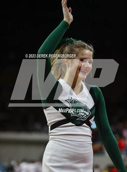 Thumbnail 1 in Fossil Ridge vs Denver East (CHSAA 6A Fine) photogallery.