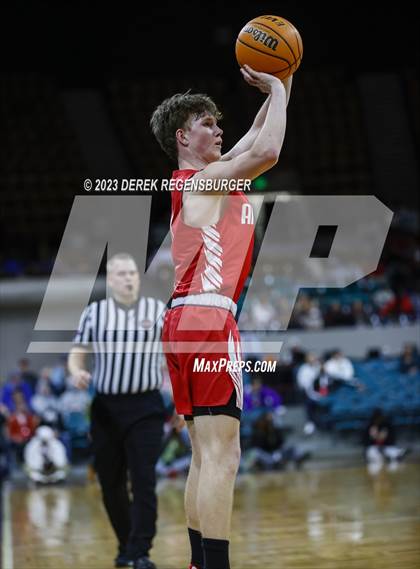 Thumbnail 3 in Fossil Ridge vs Denver East (CHSAA 6A Fine) photogallery.