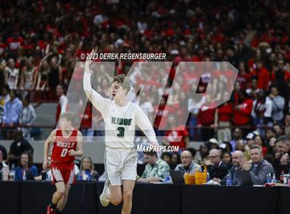 Thumbnail 2 in Fossil Ridge vs Denver East (CHSAA 6A Fine) photogallery.