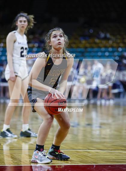 Thumbnail 2 in Green Mountain vs Mullen (CHSAA 4A Final 4) photogallery.