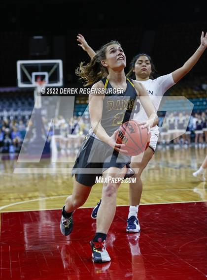 Thumbnail 2 in Green Mountain vs Mullen (CHSAA 4A Final 4) photogallery.