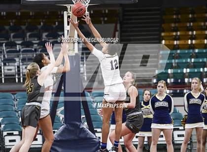 Thumbnail 2 in Green Mountain vs Mullen (CHSAA 4A Final 4) photogallery.