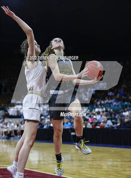 Thumbnail 1 in Green Mountain vs Mullen (CHSAA 4A Final 4) photogallery.