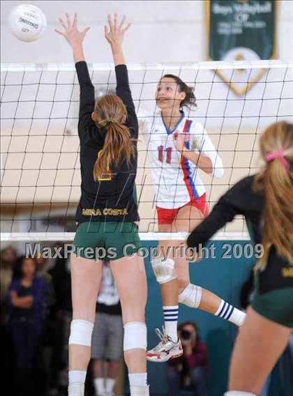 Thumbnail 2 in Los Alamitos @ Mira Costa (CIF SS Playoffs) photogallery.