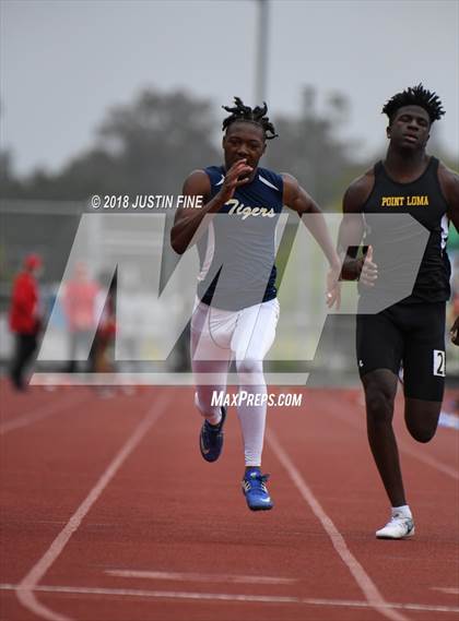 Thumbnail 1 in San Diego City Western League Finals photogallery.