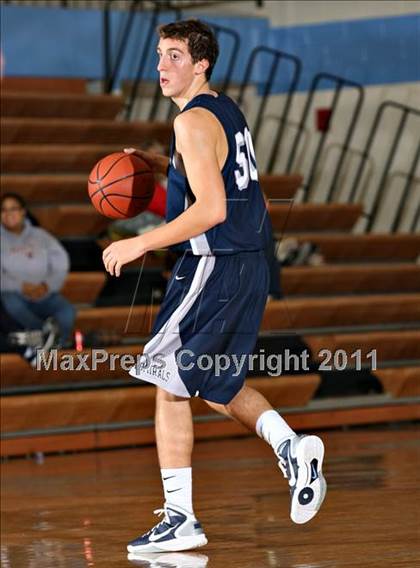Thumbnail 3 in Alcoa vs Farragut  (Kroger Thanksgiving Classic) photogallery.