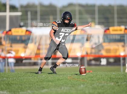 Thumbnail 3 in Unioto @ Amanda-Clearcreek photogallery.