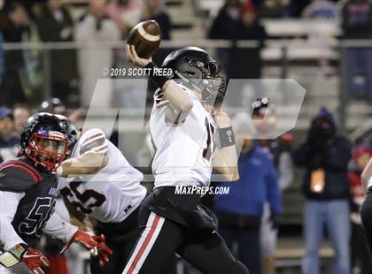 Thumbnail 2 in Jonathan Alder vs. Bishop Hartley (OSAA DIII Regional Final) photogallery.