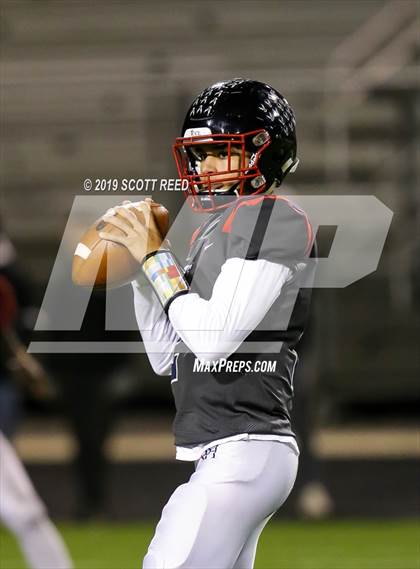 Thumbnail 1 in Jonathan Alder vs. Bishop Hartley (OSAA DIII Regional Final) photogallery.