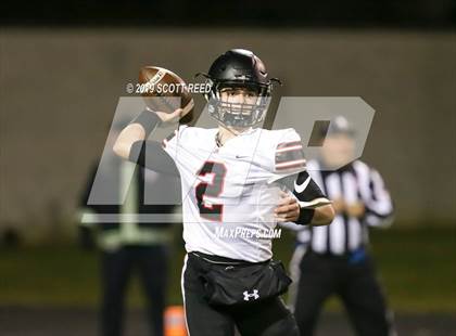Thumbnail 3 in Jonathan Alder vs. Bishop Hartley (OSAA DIII Regional Final) photogallery.