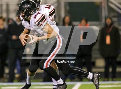 Thumbnail 3 in Jonathan Alder vs. Bishop Hartley (OSAA DIII Regional Final) photogallery.