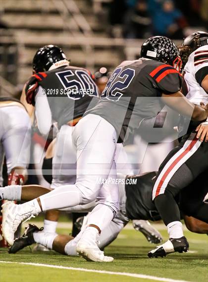 Thumbnail 1 in Jonathan Alder vs. Bishop Hartley (OSAA DIII Regional Final) photogallery.