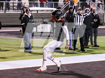Thumbnail 1 in Jonathan Alder vs. Bishop Hartley (OSAA DIII Regional Final) photogallery.