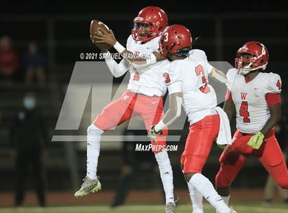 Thumbnail 1 in Westchester @ El Camino Real (CIF LACS DII semifinals) photogallery.