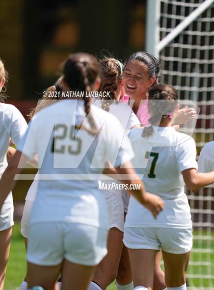 Thumbnail 3 in Piedra Vista vs. Los Alamos photogallery.
