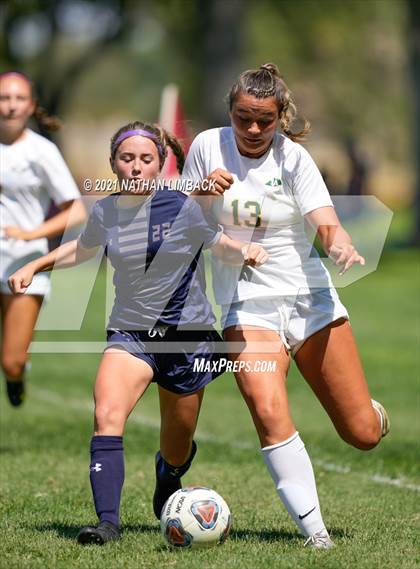 Thumbnail 1 in Piedra Vista vs. Los Alamos photogallery.