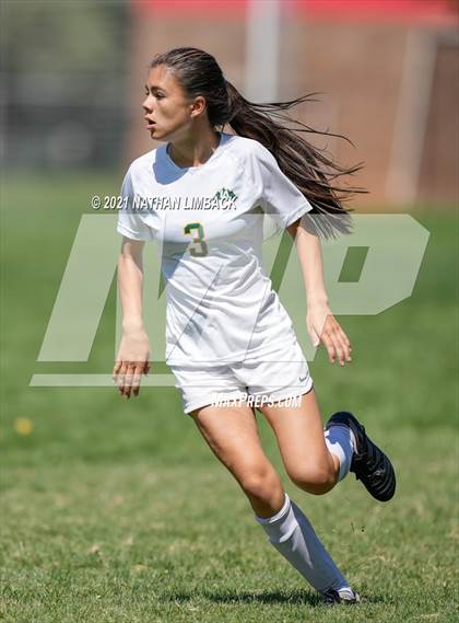 Thumbnail 1 in Piedra Vista vs. Los Alamos photogallery.