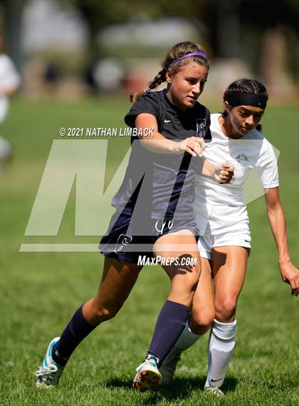 Thumbnail 1 in Piedra Vista vs. Los Alamos photogallery.