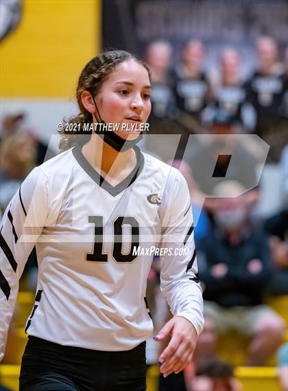 Thumbnail 2 in Holly Springs vs Gray's Creek (NCHSAA 4A - Second Round) photogallery.