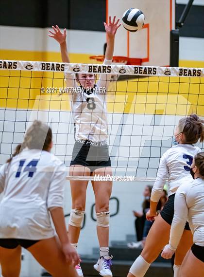 Thumbnail 3 in Holly Springs vs Gray's Creek (NCHSAA 4A - Second Round) photogallery.