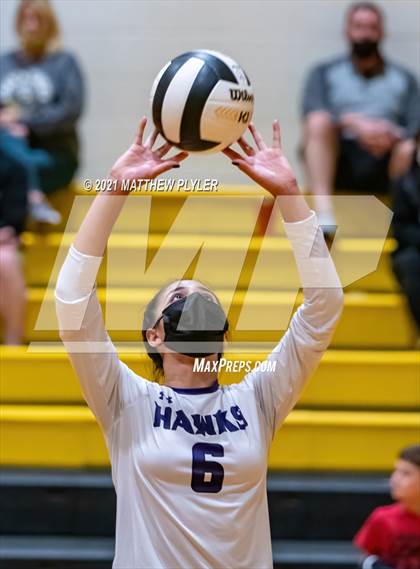 Thumbnail 3 in Holly Springs vs Gray's Creek (NCHSAA 4A - Second Round) photogallery.