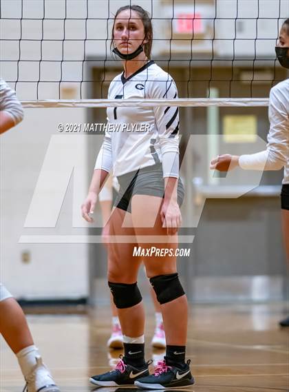 Thumbnail 3 in Holly Springs vs Gray's Creek (NCHSAA 4A - Second Round) photogallery.