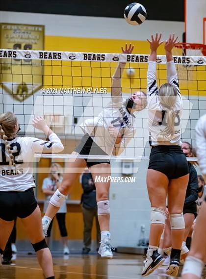 Thumbnail 3 in Holly Springs vs Gray's Creek (NCHSAA 4A - Second Round) photogallery.