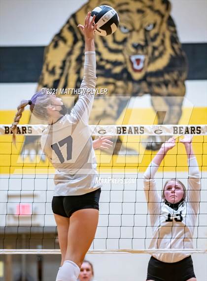 Thumbnail 3 in Holly Springs vs Gray's Creek (NCHSAA 4A - Second Round) photogallery.