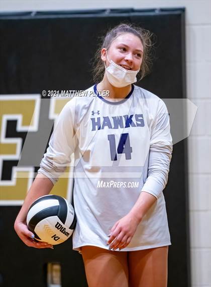 Thumbnail 2 in Holly Springs vs Gray's Creek (NCHSAA 4A - Second Round) photogallery.