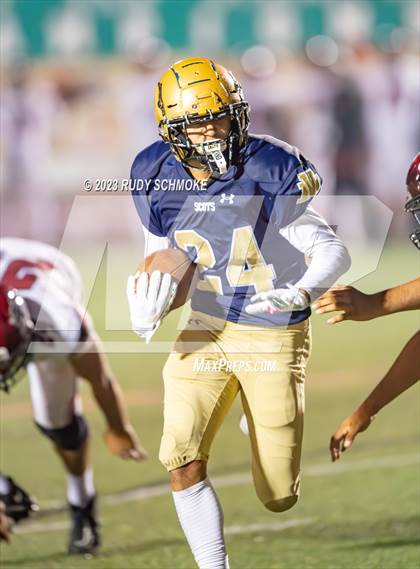 Thumbnail 3 in Vincent Memorial vs. Sweetwater (CIF SD Div.5 Section Finals) photogallery.