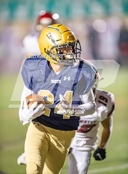 Thumbnail 1 in Vincent Memorial vs. Sweetwater (CIF SD Div.5 Section Finals) photogallery.