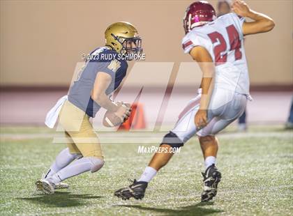 Thumbnail 3 in Vincent Memorial vs. Sweetwater (CIF SD Div.5 Section Finals) photogallery.