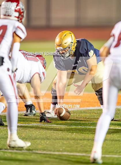 Thumbnail 3 in Vincent Memorial vs. Sweetwater (CIF SD Div.5 Section Finals) photogallery.