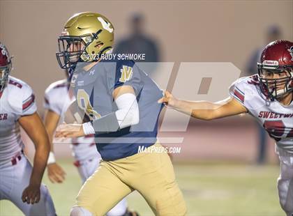 Thumbnail 2 in Vincent Memorial vs. Sweetwater (CIF SD Div.5 Section Finals) photogallery.