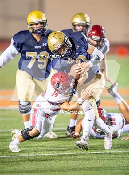 Thumbnail 3 in Vincent Memorial vs. Sweetwater (CIF SD Div.5 Section Finals) photogallery.