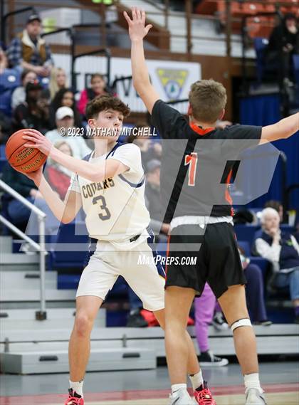 Thumbnail 3 in Mt. Blue vs. Gardiner (Capital City Hoops Classic) photogallery.