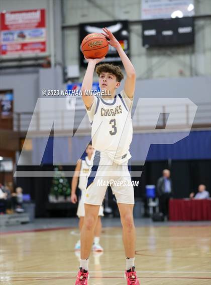 Thumbnail 2 in Mt. Blue vs. Gardiner (Capital City Hoops Classic) photogallery.