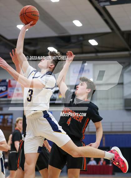 Thumbnail 1 in Mt. Blue vs. Gardiner (Capital City Hoops Classic) photogallery.