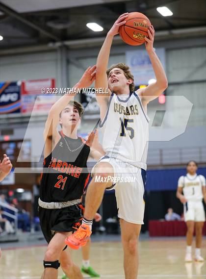 Thumbnail 3 in Mt. Blue vs. Gardiner (Capital City Hoops Classic) photogallery.