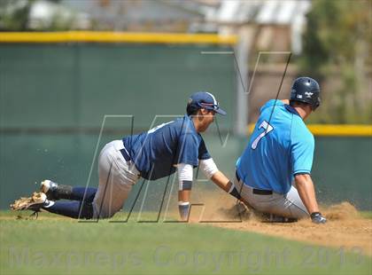 Thumbnail 3 in Crescenta Valley @ Mater Dei Catholic photogallery.