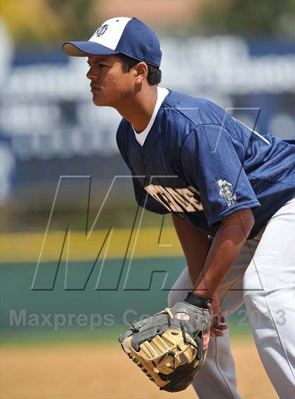 Thumbnail 2 in Crescenta Valley @ Mater Dei Catholic photogallery.