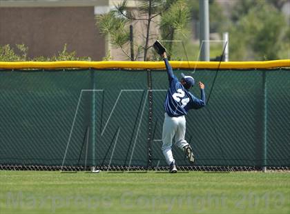 Thumbnail 1 in Crescenta Valley @ Mater Dei Catholic photogallery.